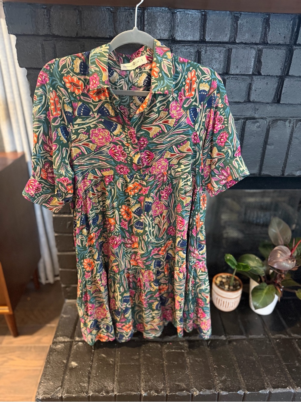 NATURAL LIFE Becca Mini Dress Floral Boho Tiered with Collar and Sleeves NWOT